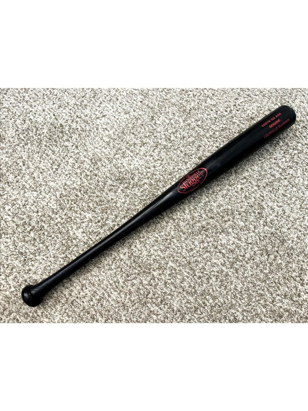 Genuine Louisville Slugger Youth 125 Ash Wood Baseball Bat 28 Inches 22 Ounces